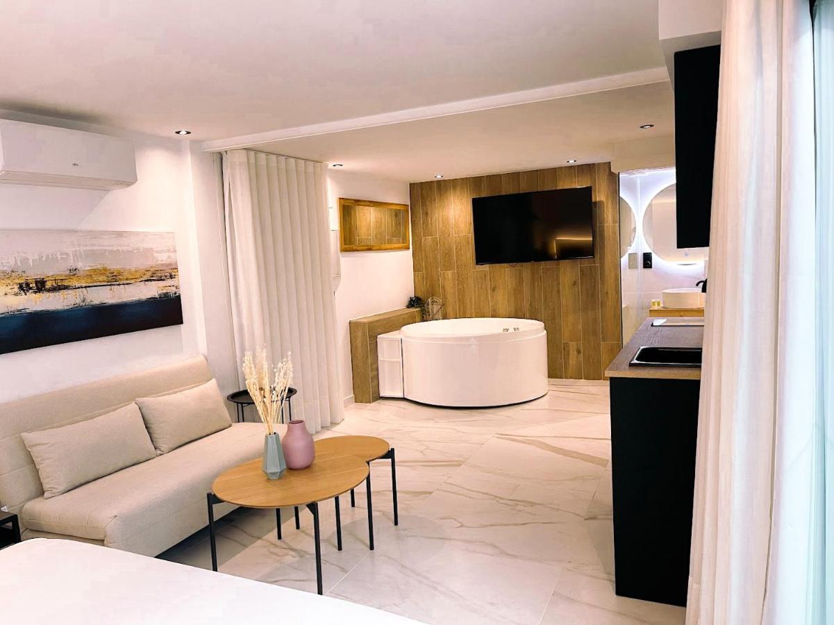 Cordoba Boutique Vv Con Jacuzziアパートメント エクステリア 写真