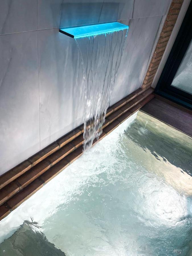 Cordoba Boutique Vv Con Jacuzziアパートメント エクステリア 写真