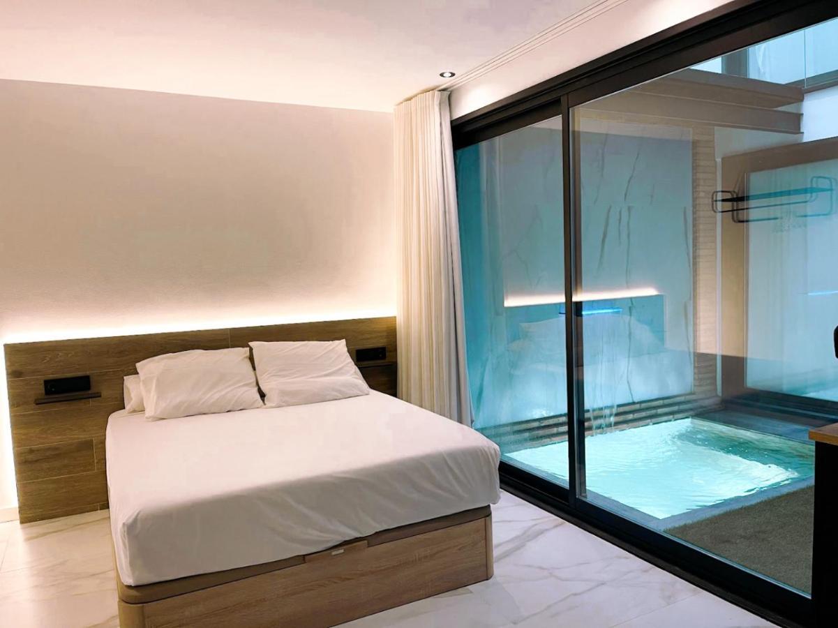 Cordoba Boutique Vv Con Jacuzziアパートメント エクステリア 写真