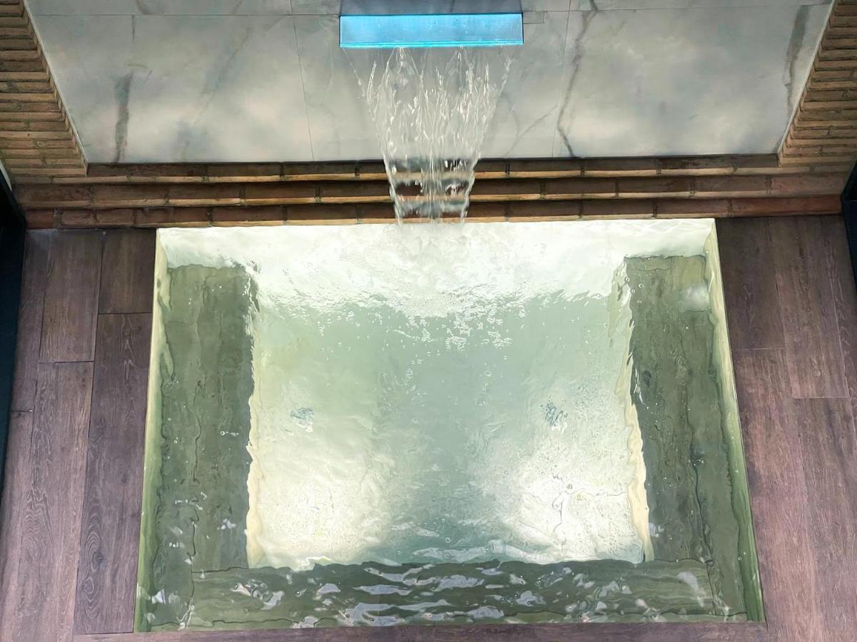 Cordoba Boutique Vv Con Jacuzziアパートメント エクステリア 写真